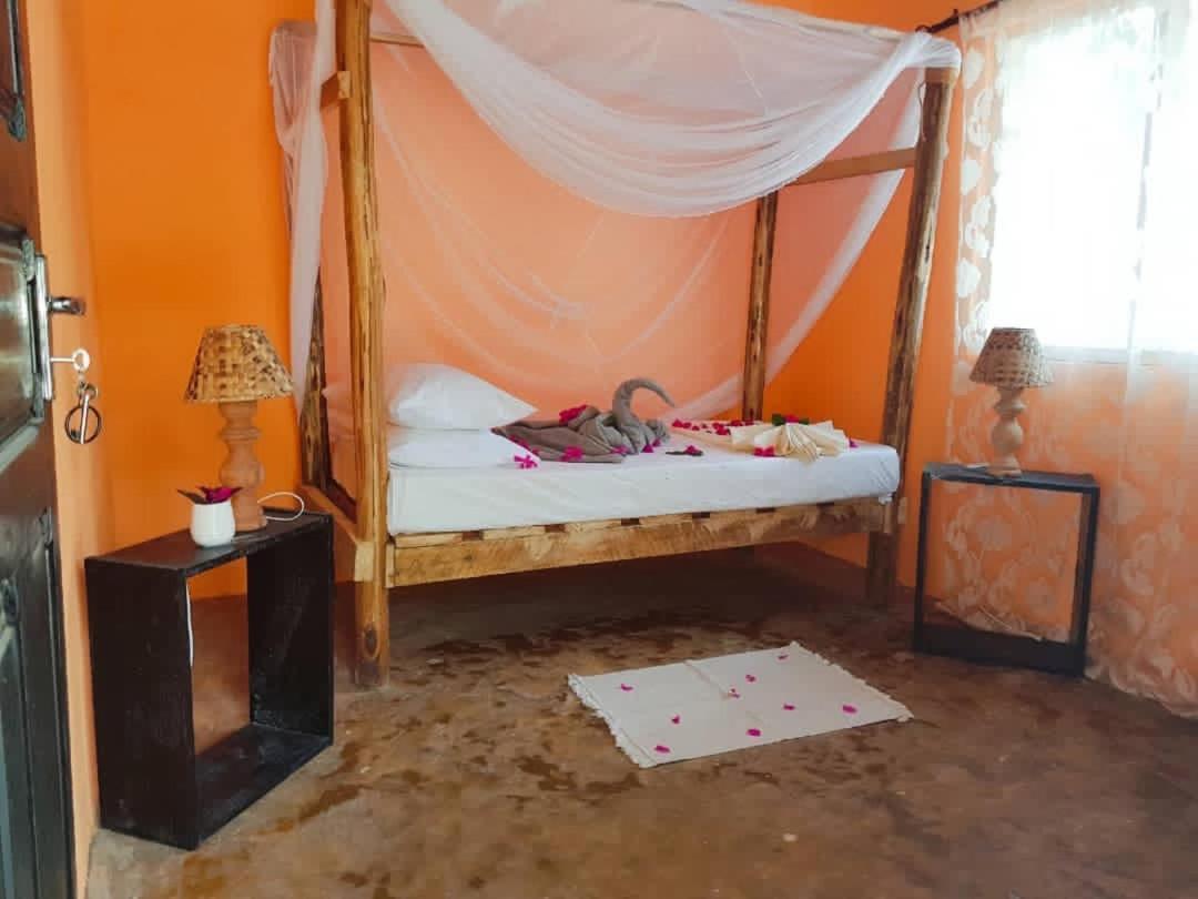 Dreams Of Mapacha Bed and Breakfast Michamvi Exteriör bild
